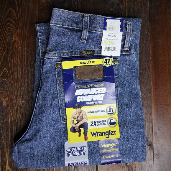 wrangler advanced comfort regular fit